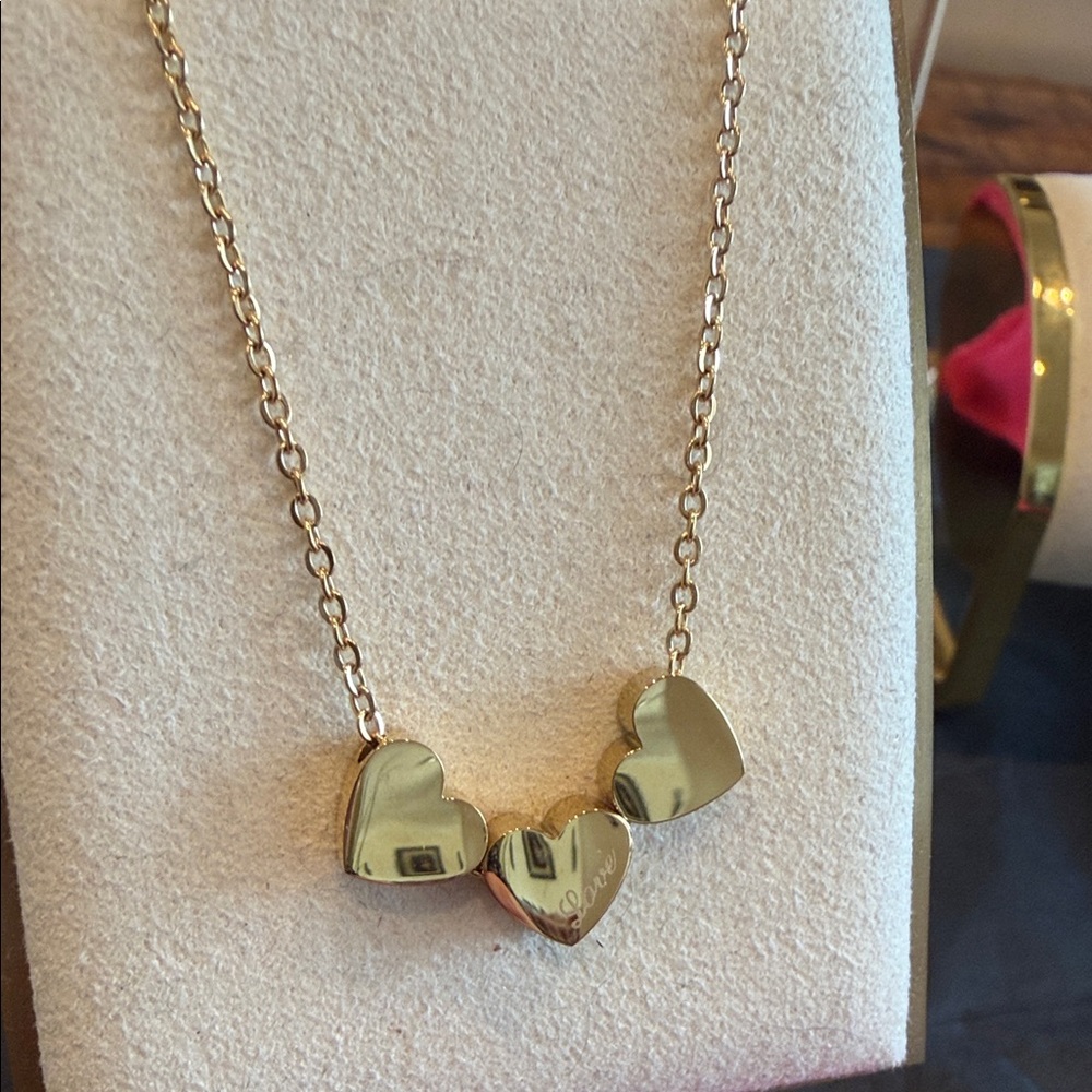 Gold 3 moving Heart Necklace